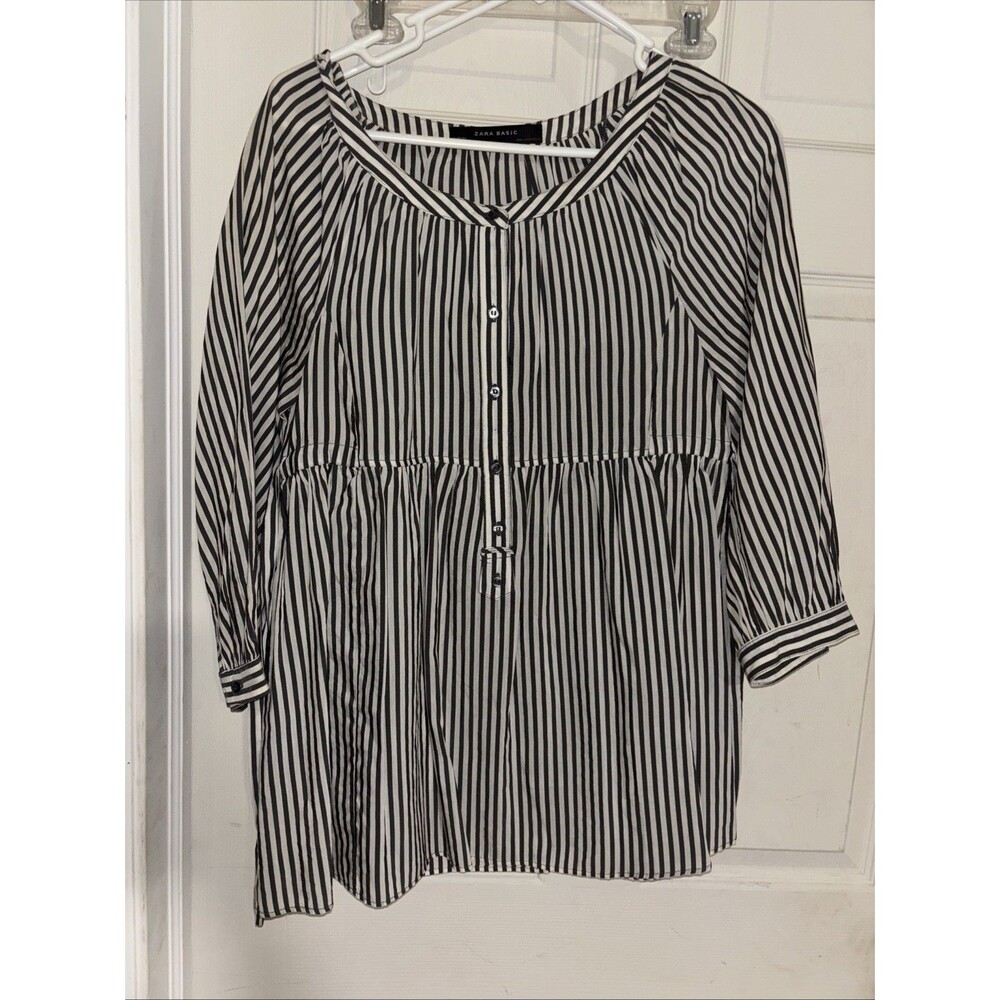 Zara Basic Collection White Gray Stripe Button Down  Blouse Size Medium